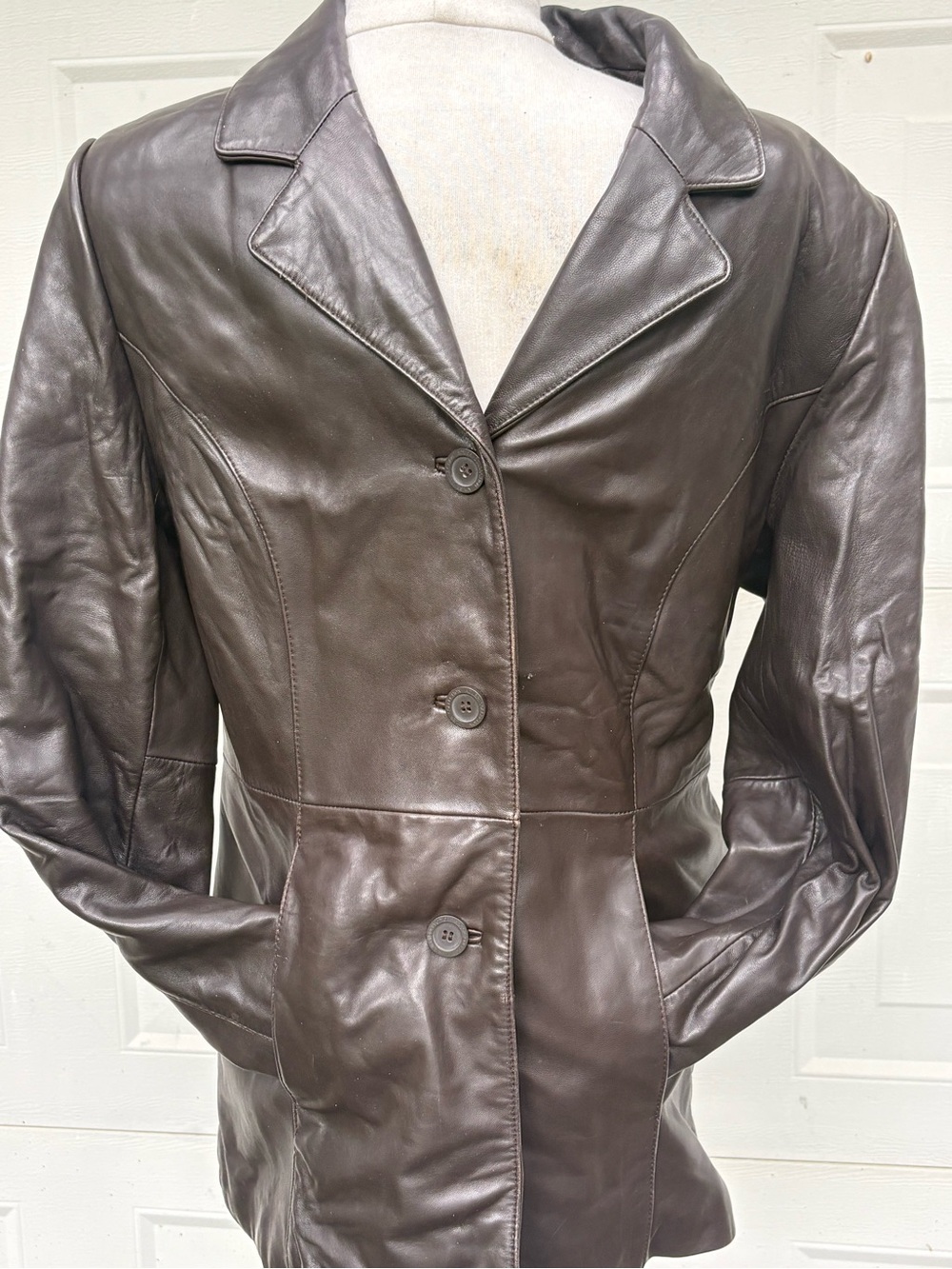 Vtg 90s Adler Collection brown leather jacket women’s PL button front blazer